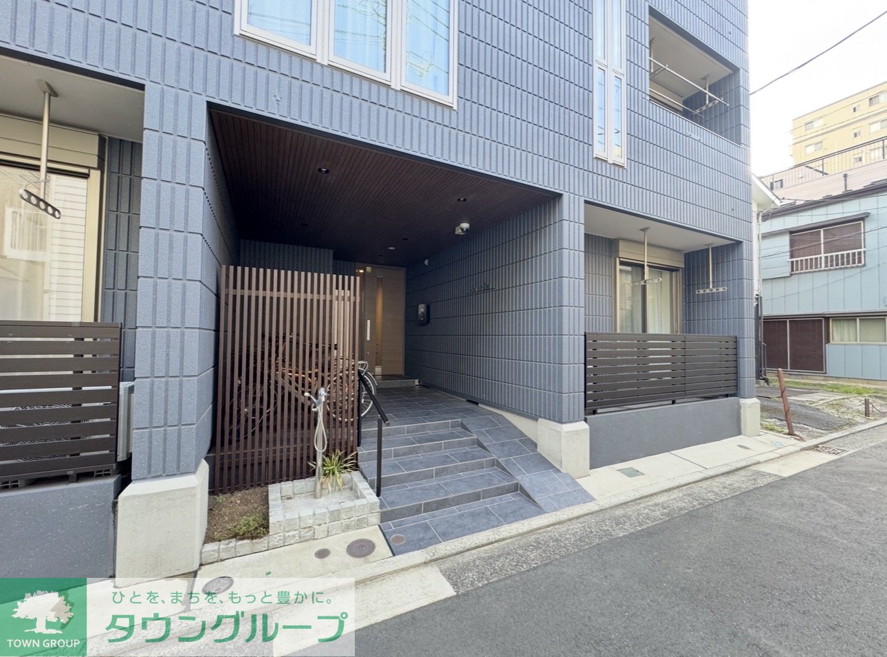 建物エントランス