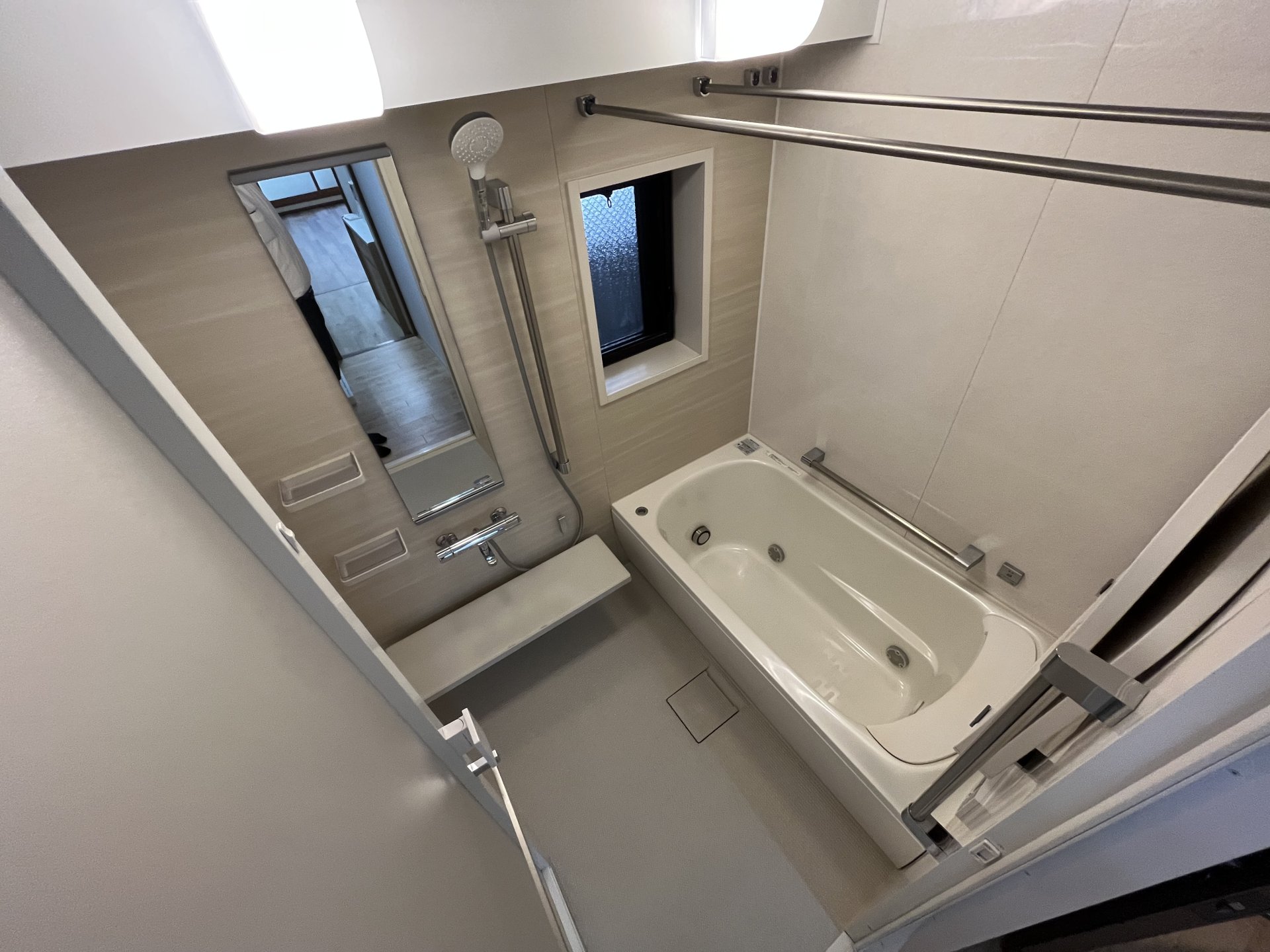 シャワールーム