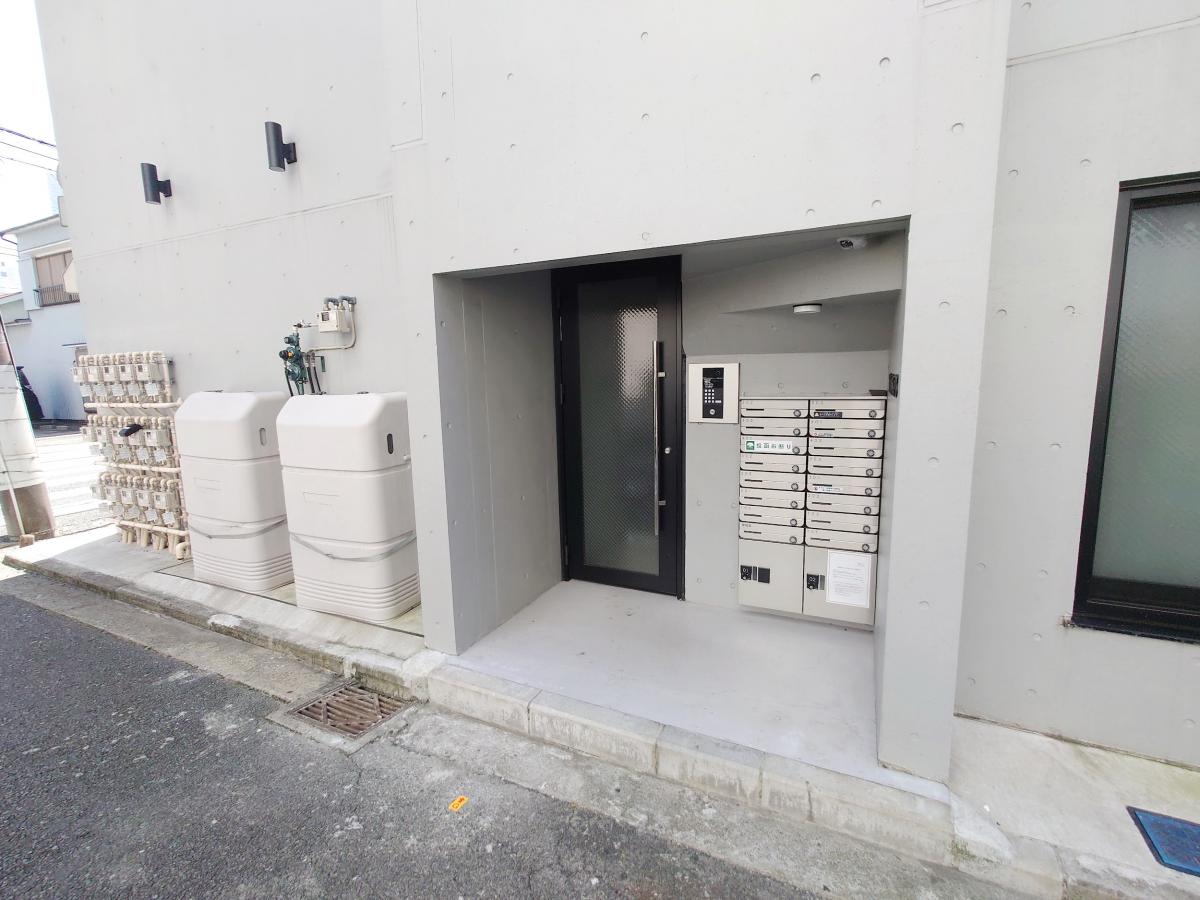 建物エントランス