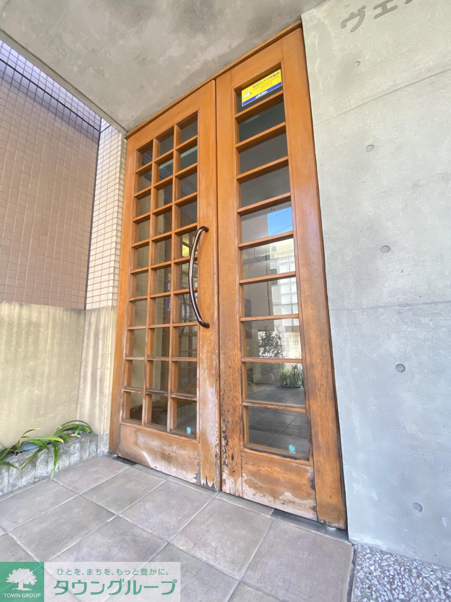 建物エントランス