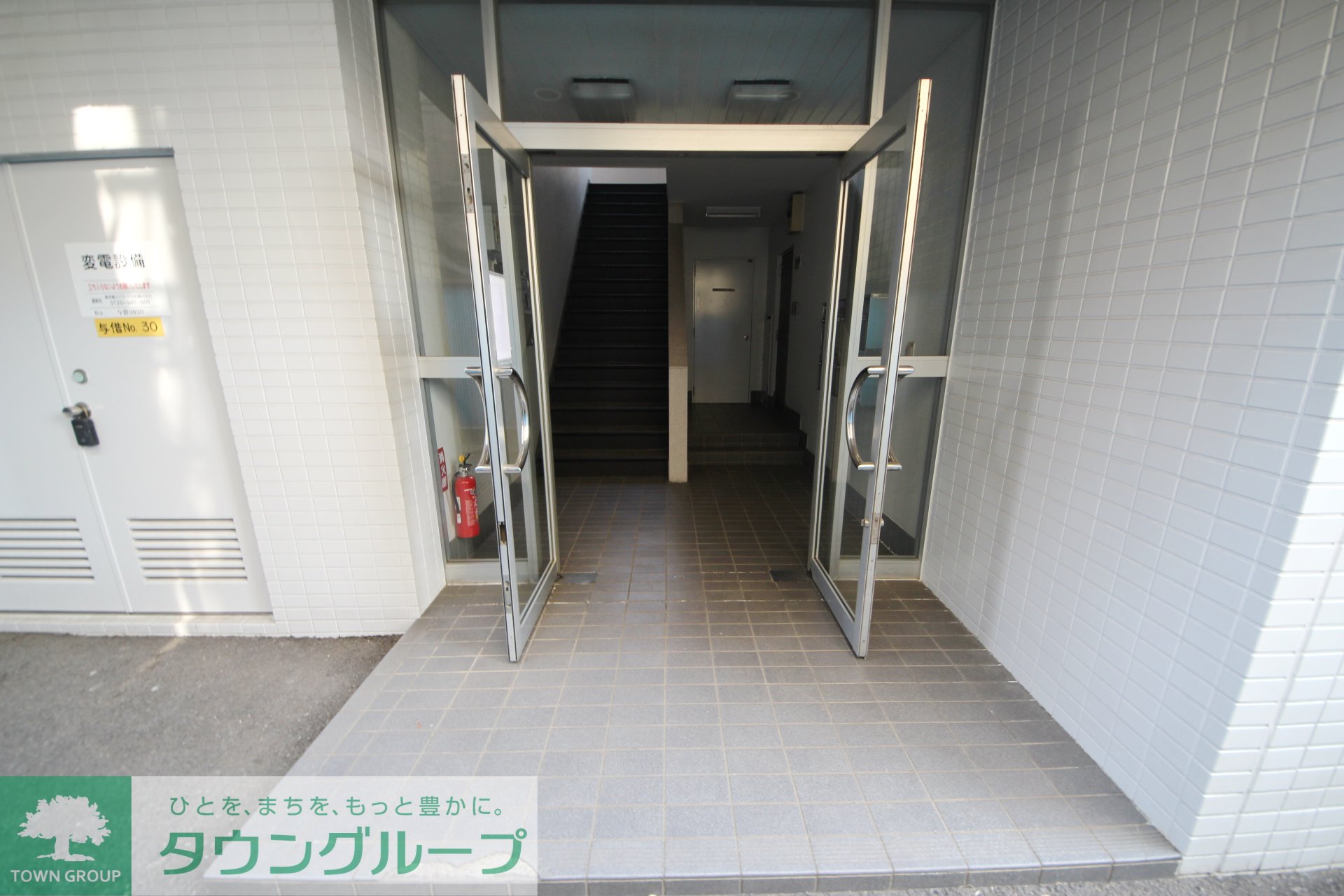 建物エントランス