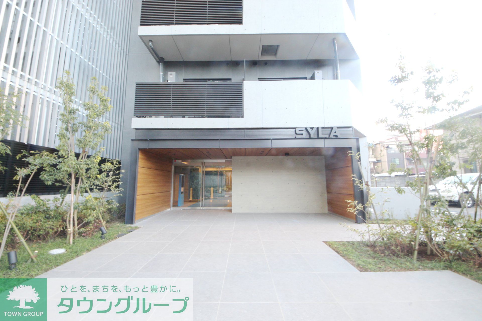 建物エントランス