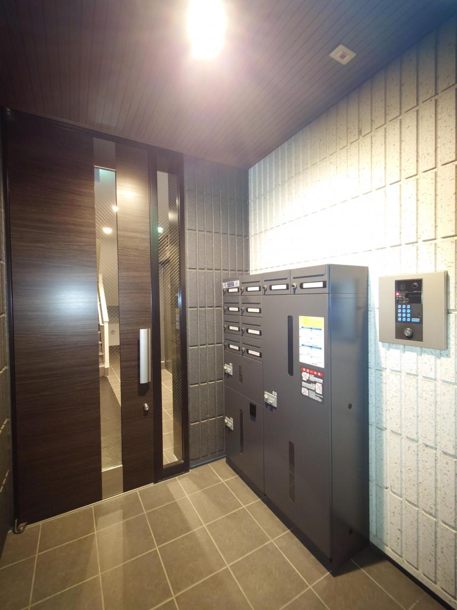 建物エントランス