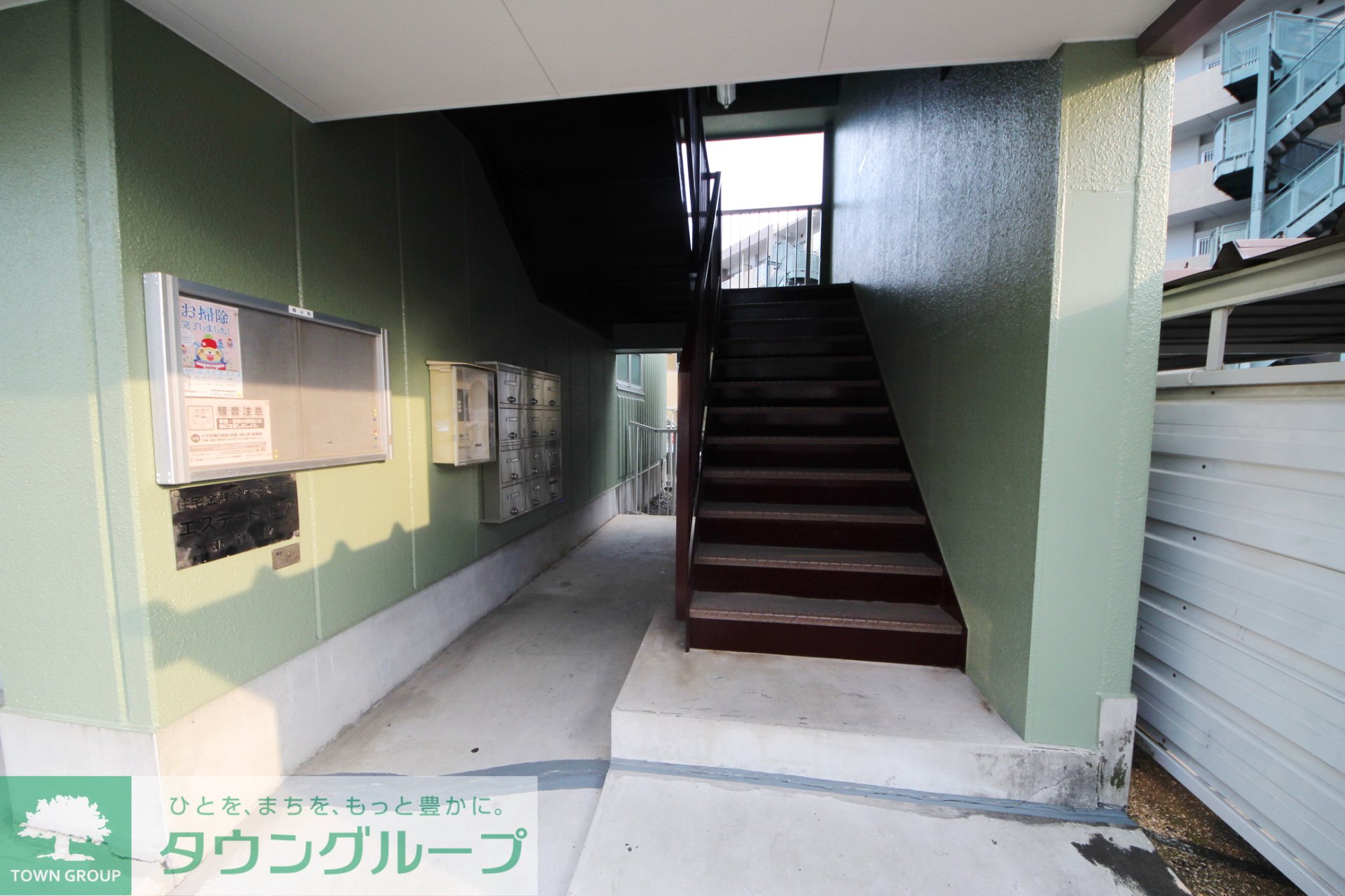 建物エントランス