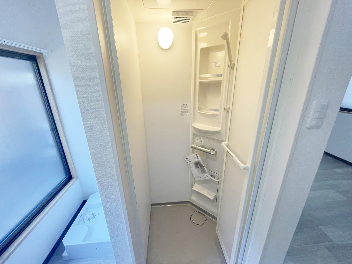 シャワールーム