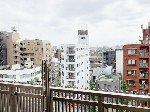 バルコニー