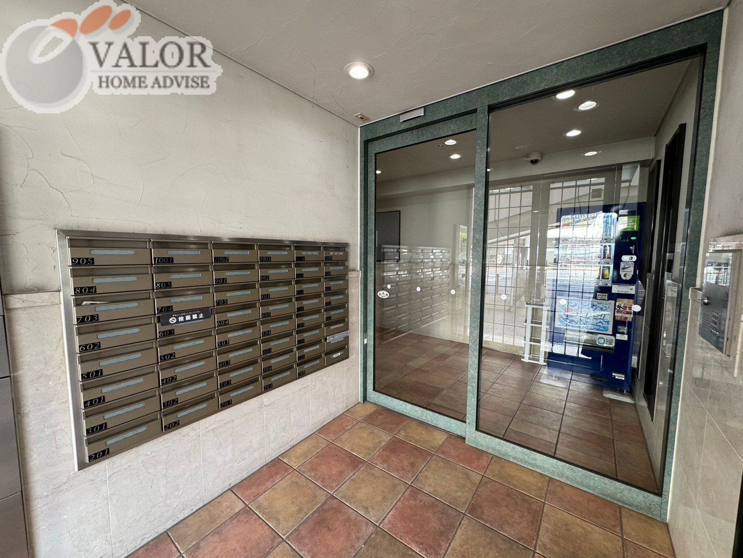 建物エントランス